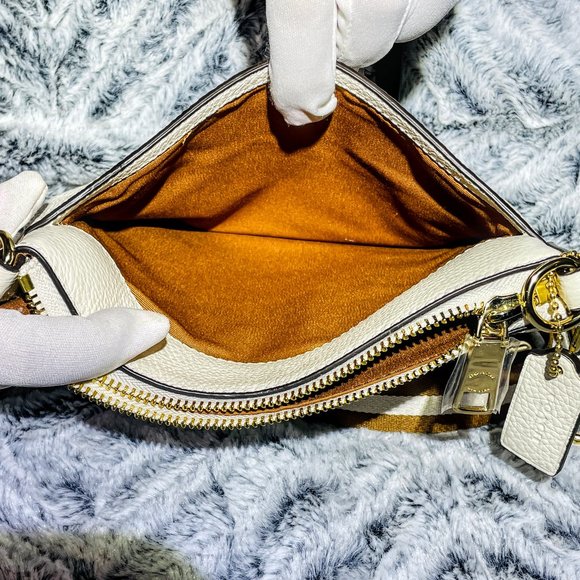 NWT - COACH JES SLIM CROSSBODY WITH HORSE AND CARRIAGE (1897) - Picture 8 of 8